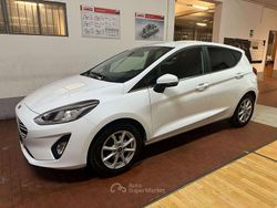 Bianco Usata 2017 Ford Fiesta Titanium Due volumi | 8500 € (Buon prezzo)