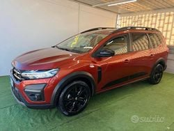 Arancione Usata 2022 Dacia Jogger Extreme Monovolume | 14.990 € (Buon prezzo)