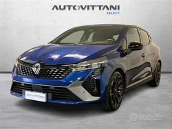 Blu scuro Usata 2023 Renault Clio V Esprit Alpine Tre volumi | 20.900 € (Molto cara)