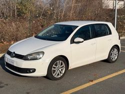 Bianco Usata 2009 VW Golf VI Highline Due volumi | 4500 € (Buon prezzo)
