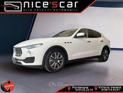 Bianco Usata 2019 Maserati Levante SUV | 37.890 € (Buon prezzo)