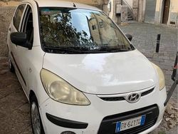 Usata 2009 Hyundai i10 Due volumi | 2000 €