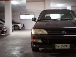 Nero Usata 1992 Ford Escort RS Due volumi | 8500 €