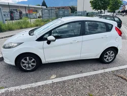 Usata 2010 Ford Fiesta Style Due volumi | 2500 € (Buon prezzo)