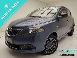 Blu Usata 2024 Lancia Ypsilon Gold Due volumi | 13.086 € (Buon prezzo)