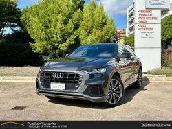 Grigio Usata 2020 Audi Q8 Sport SUV | 49.900 € (Buon prezzo)