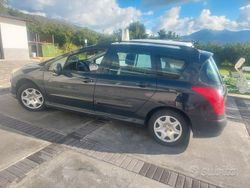Usata 2015 Peugeot 308 SW Station wagon | 2500 € (Super prezzo)