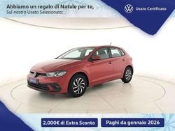 Kings red metallizzato Usata 2022 VW Polo Life Tre volumi | 15.900 € (Buon prezzo)