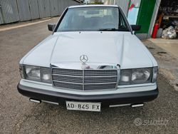 Usata 1993 Mercedes 190 Tre volumi | 3800 €