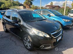 Nero Usata 2015 Peugeot 2008 Allure SUV | 7490 € (Buon prezzo)