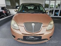 Marrone Usata 2007 Lancia Ypsilon Due volumi | 2100 € (Buon prezzo)