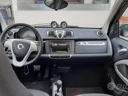 Usata 2013 Smart ForTwo Coupé Due volumi | 6600 € (Buon prezzo)