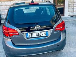 Grigio Usata 2017 Opel Meriva Monovolume | 5700 € (Super prezzo)