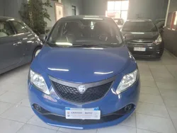 Blu Usata 2017 Lancia Ypsilon Gold Due volumi | 9700 € (Ottimo prezzo)
