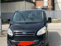 Nero Usata 2018 Ford Transit Custom Tre volumi | 28.000 €