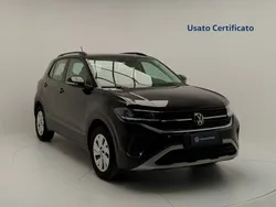Deep black perlato Usata 2024 VW T-Cross Life SUV | 20.900 € (Buon prezzo)