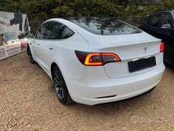 Bianco Usata 2020 Tesla Model 3 Standard Range Tre volumi | 17.900 € (Buon prezzo)