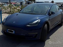 Usata 2022 Tesla Model 3 Performance Tre volumi | 33.000 € (Buon prezzo)