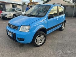 Blu Usata 2005 Fiat Panda 4x4 Climbing Due volumi | 3850 € (Buon prezzo)