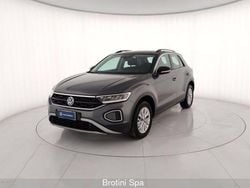 Grau Gebraucht 2024 VW T-Roc Life SUV | 23.000 € (Superpreis)
