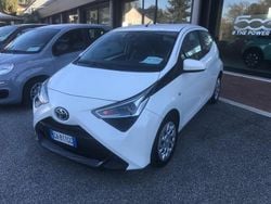 Bianco Usata 2020 Toyota Aygo Connect Style Due volumi | 8900 € (Ottimo prezzo)