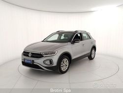 Grigio Usata 2023 VW T-Roc Life SUV | 26.300 € (Buon prezzo)