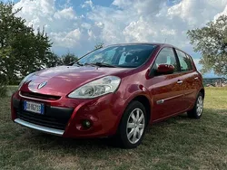 Usata 2009 Renault Clio II Dynamique Due volumi | 3000 € (Buon prezzo)