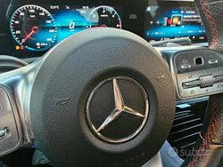 Bianco Usata 2019 Mercedes CLA180 Premium Tre volumi | 21.500 €
