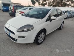 Bianco Usata 2012 Fiat Punto Evo Lounge Due volumi | 3799 € (Buon prezzo)