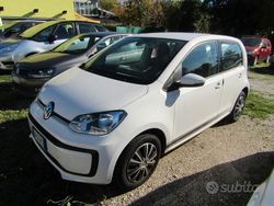 Bianco Usata 2019 VW up! take up! Due volumi | 8900 € (Buon prezzo)