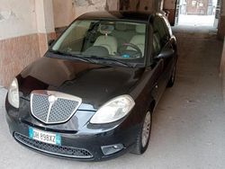 Nero Usata 2007 Lancia Ypsilon Due volumi | 2400 €