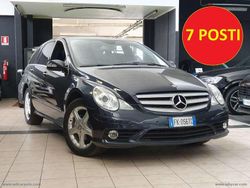Blu/azzurro Usata 2007 Mercedes R320 Monovolume | 6990 € (Buon prezzo)
