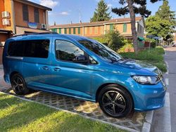 Blu/azzurro Usata 2022 VW Caddy Maxi California Monovolume | 37.000 €
