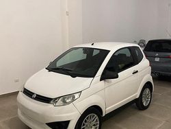 Bianco Usata 2015 Aixam City Due volumi | 6499 €