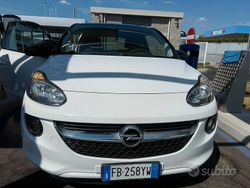 Bianco Usata 2016 Opel Adam Due volumi | 6500 € (Ottimo prezzo)