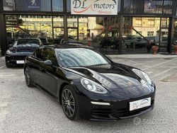 Nero Usata 2015 Porsche Panamera Edition Tre volumi | 36.990 € (Cara)