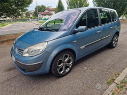 Blu Usata 2005 Renault Grand Scénic Luxe Monovolume | 3500 €