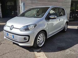 Grigio Usata 2016 VW up! move up! Due volumi | 8900 € (Buon prezzo)