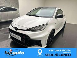 Bianco Usata 2024 Toyota Yaris Due volumi | 53.400 €