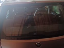 Grigio Usata 2004 Fiat Idea Monovolume | 2600 € (Buon prezzo)