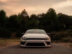 Usata 2011 VW Scirocco R Coupé | 17.000 € (Molto cara)