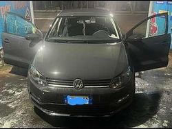 Usata 2015 VW Polo Trendline Tre volumi | 5500 € (Ottimo prezzo)