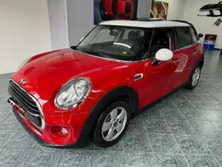 Rosso Usata 2016 Mini Cooper D Hype Due volumi | 13.300 € (Buon prezzo)
