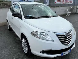 Bianco Usata 2013 Lancia Ypsilon Gold Due volumi | 6500 € (Buon prezzo)
