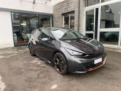 Grigio quasa Usata 2023 Cupra Born Due volumi | 23.900 € (Buon prezzo)