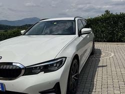 Usata 2020 BMW 320 Sport Line Station wagon | 28.000 € (Cara)