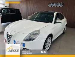 Bianco Usata 2011 Alfa Romeo Giulietta Distinctive Due volumi | 5900 € (Buon prezzo)