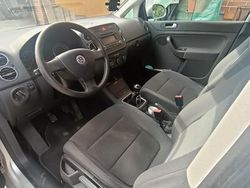 Usata 2005 VW Golf Plus Cross Monovolume | 2800 € (Molto cara)