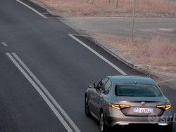 Grigio Usata 2018 Alfa Romeo Giulia Tre volumi | 20.600 € (Buon prezzo)