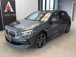 Grigio Usata 2021 BMW 118 M Sport Due volumi | 23.500 € (Ottimo prezzo)